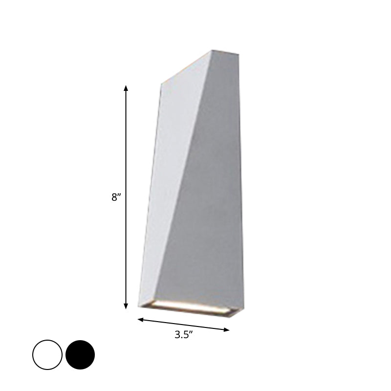 Nordic LED Flush Wall Sconce Black/White Triangular LED Wall Lamp with Metal Shade for Balcony, Warm/White Light Clearhalo 'Cast Iron' 'Glass' 'Industrial' 'Modern wall lights' 'Modern' 'Tiffany' 'Traditional wall lights' 'Wall Lamps & Sconces' 'Wall Lights' Lighting' 1985380