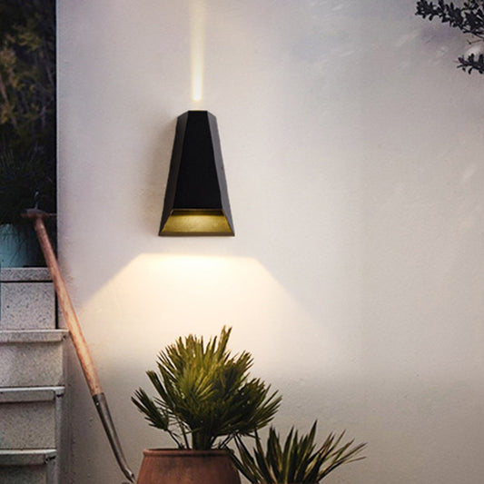 Triangle Patio LED Wall Light Aluminum Simple Style Flush Mount Wall Sconce in Black, Warm/White Light Black Clearhalo 'Cast Iron' 'Glass' 'Industrial' 'Modern wall lights' 'Modern' 'Tiffany' 'Traditional wall lights' 'Wall Lamps & Sconces' 'Wall Lights' Lighting' 1985385