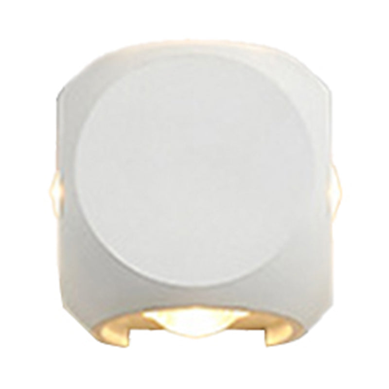 Mini Cube Wall Washer Sconce Nordic Aluminum 2/4-Head Living Room LED Wall Lamp in Black/White Clearhalo 'Cast Iron' 'Glass' 'Industrial' 'Modern wall lights' 'Modern' 'Tiffany' 'Traditional wall lights' 'Wall Lamps & Sconces' 'Wall Lights' Lighting' 1985570