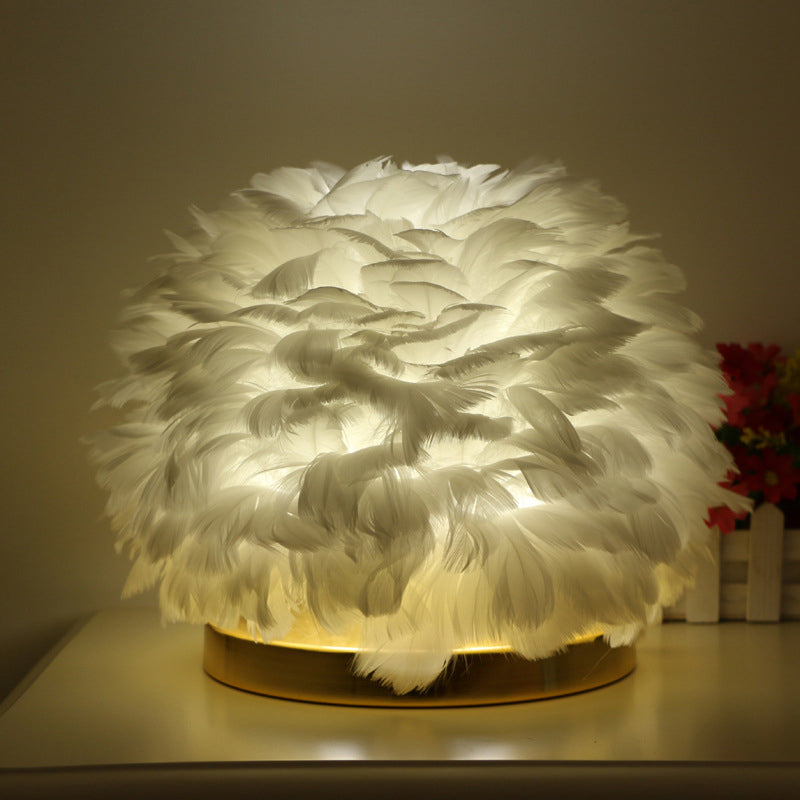 Flower Blossom Girls Bedside Table Lamp Feather 1 Head Modern Stylish Night Light in Pink/Apricot/White Clearhalo 'Lamps' 'Table Lamps' Lighting' 1985905