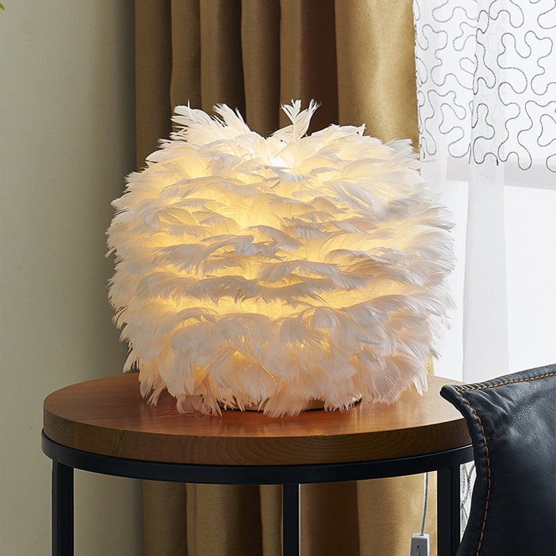 Grey/White/Pink Spherical Night Lamp Nordic Single-Bulb Feather Table Stand Light for Living Room Clearhalo 'Lamps' 'Table Lamps' Lighting' 1985916