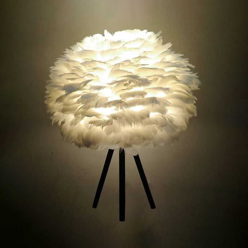 Global Feather Night Light Nordic 1-Light White/Red/Pink Table Lamp with 3-Leg Stand in Black/White Clearhalo 'Lamps' 'Table Lamps' Lighting' 1985923