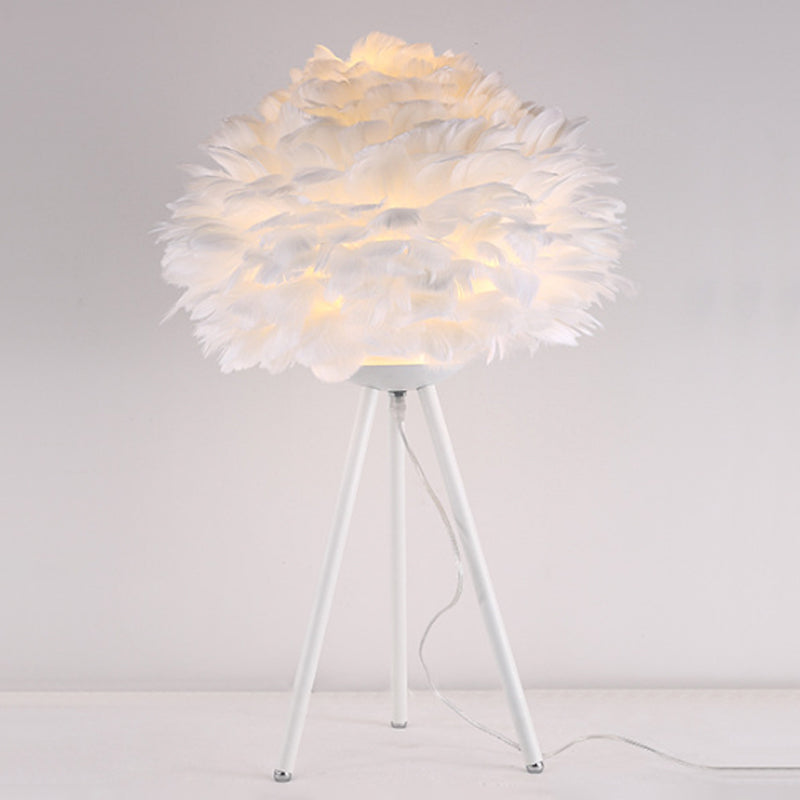 Bloom Nightstand Lamp Nordic Feather Single White/Pink Table Light with White/Gold Tripod for Bedroom Clearhalo 'Lamps' 'Table Lamps' Lighting' 1985942