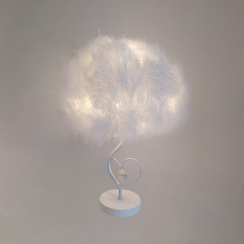 Feather Cloud Table Lamp Romantic Nordic 1 Bulb White Night Light with Crystal Accent Clearhalo 'Lamps' 'Table Lamps' Lighting' 1985957