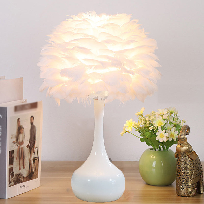 Natural Goose Feather Dome Night Light Modern 1-Bulb Grey/White/Pink Table Lamp with Teardrop Base Clearhalo 'Lamps' 'Table Lamps' Lighting' 1985981