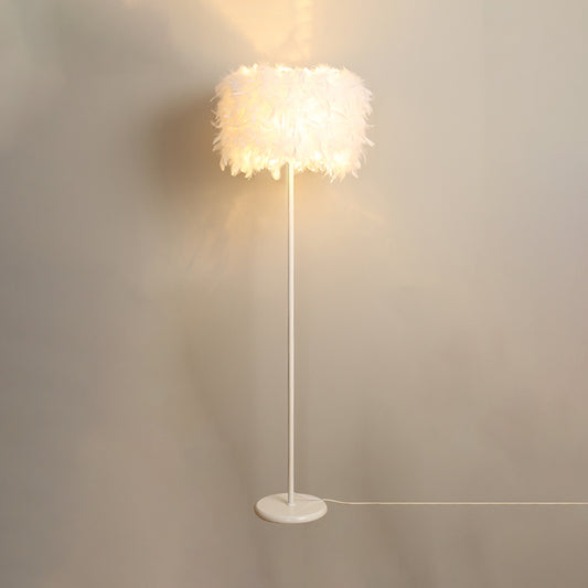 Drum Floor Reading Light Simplicity Feather 1-Light White Gooseneck/Straight Stand Up Lamp with/without Crystal Drape Clearhalo 'Floor Lamps' 'Lamps' Lighting' 1986141