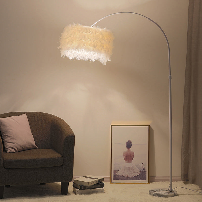 Drum Shaped Feather Standing Lamp Nordic 1-Bulb Black/White Gooseneck Floor Light with/without Tray Clearhalo 'Floor Lamps' 'Lamps' Lighting' 1986167