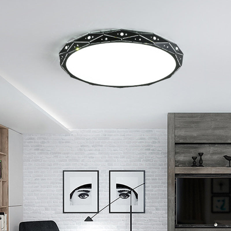 Nordic LED Flushmount Lighting Laser-Cut Round Ceiling Flush Mount Light with Acrylic Shade Black Clearhalo 'Ceiling Lights' 'Close To Ceiling Lights' 'Close to ceiling' 'Flush mount' Lighting' 2010940