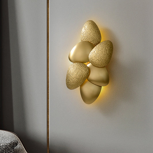 Cobblestone Wall Lighting Minimalist Metal LED Brass Wall Hanging Light for Living Room Brass 9.5" Clearhalo 'Cast Iron' 'Glass' 'Industrial' 'Modern wall lights' 'Modern' 'Tiffany' 'Traditional wall lights' 'Wall Lamps & Sconces' 'Wall Lights' Lighting' 2011593