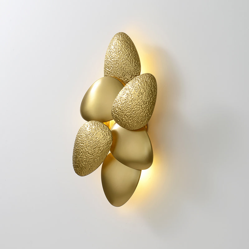 Cobblestone Wall Lighting Minimalist Metal LED Brass Wall Hanging Light for Living Room Clearhalo 'Cast Iron' 'Glass' 'Industrial' 'Modern wall lights' 'Modern' 'Tiffany' 'Traditional wall lights' 'Wall Lamps & Sconces' 'Wall Lights' Lighting' 2011595