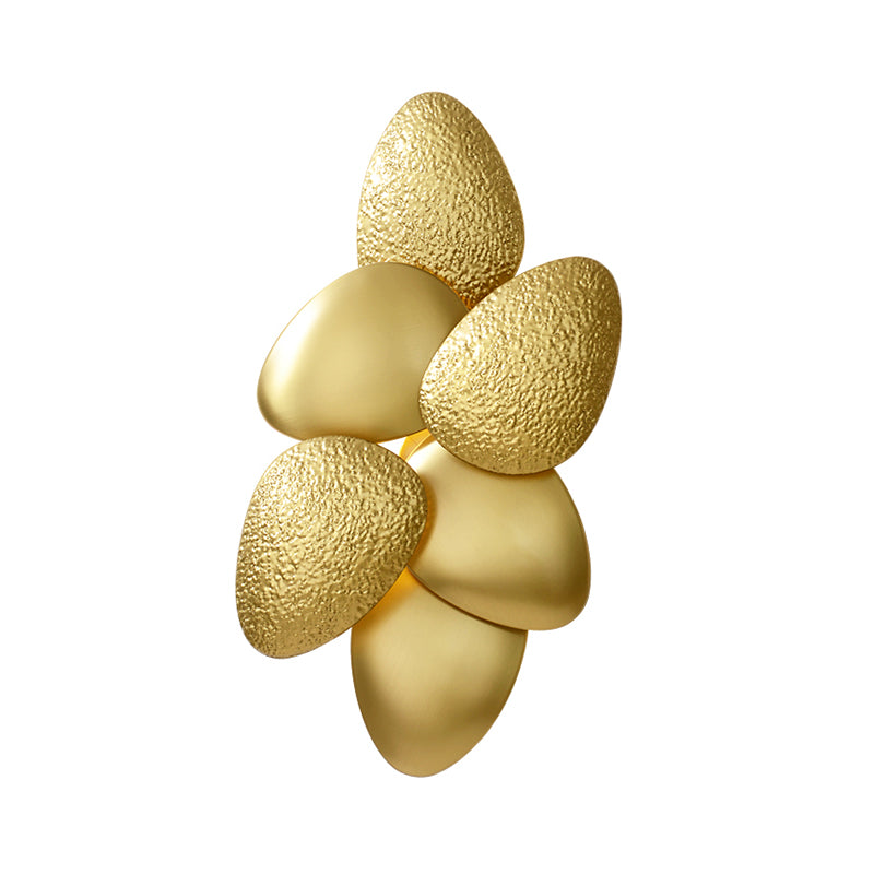 Cobblestone Wall Lighting Minimalist Metal LED Brass Wall Hanging Light for Living Room Clearhalo 'Cast Iron' 'Glass' 'Industrial' 'Modern wall lights' 'Modern' 'Tiffany' 'Traditional wall lights' 'Wall Lamps & Sconces' 'Wall Lights' Lighting' 2011597