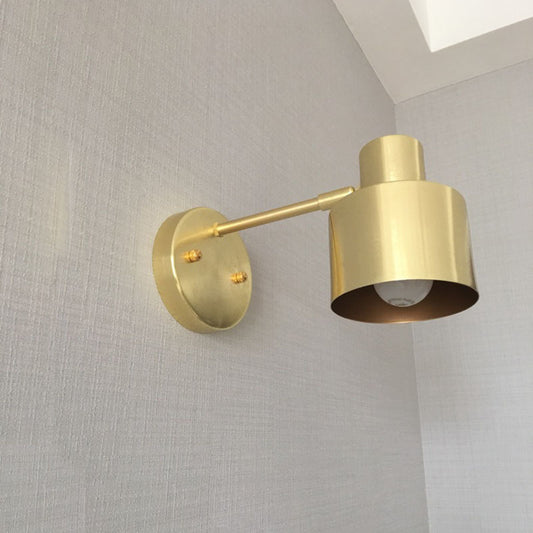 Grenade Shade Wall Light Sconce Modern Metal 1 Head Corridor Wall Mounted Lighting in Brass Clearhalo 'Cast Iron' 'Glass' 'Industrial' 'Modern wall lights' 'Modern' 'Tiffany' 'Traditional wall lights' 'Wall Lamps & Sconces' 'Wall Lights' Lighting' 2017937
