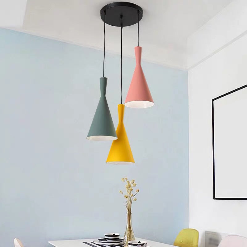 Simple 3 Bulbs Multi Ceiling Light Black Funnel Pendant Lamp with Metal Shade for Dining Room Black Round Clearhalo 'Ceiling Lights' 'Modern Pendants' 'Modern' 'Pendant Lights' 'Pendants' Lighting' 2024562
