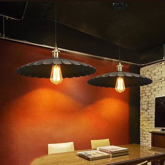 1-Light Hanging Ceiling Light Warehouse Dining Room Pendant Lamp with Scalloped Metal Shade in Black Black Clearhalo 'Art Deco Pendants' 'Black' 'Cast Iron' 'Ceiling Lights' 'Ceramic' 'Crystal' 'Industrial Pendants' 'Industrial' 'Metal' 'Middle Century Pendants' 'Pendant Lights' 'Pendants' 'Rustic Pendants' 'Tiffany' Lighting' 2024748