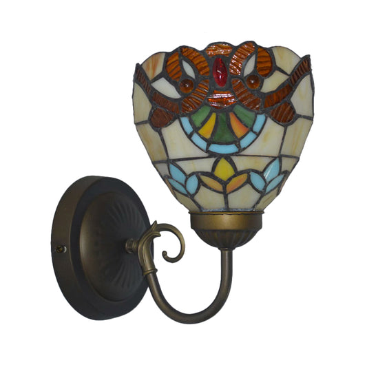 Brass 1 Head Wall Sconce Lighting Victorian Hand Cut Glass Geometry Wall Light for Dining Room Clearhalo 'Art deco wall lights' 'Cast Iron' 'Glass' 'Industrial' 'Middle century wall lights' 'Modern' 'Tiffany wall lights' 'Tiffany' 'Traditional wall lights' 'Wall Lamps & Sconces' 'Wall Lights' Lighting' 2029246