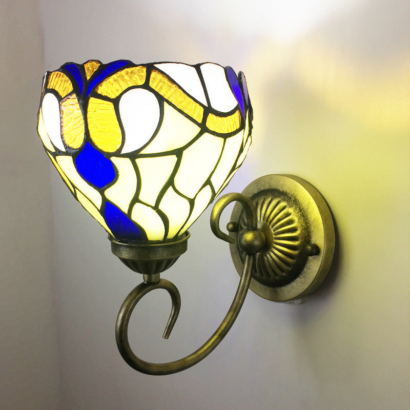 Metal Brass Wall Sconce Swirled Arm 1-Light Tiffany Wall Hanging Light with Geometry Cut Glass Shade Brass G Clearhalo 'Art deco wall lights' 'Cast Iron' 'Glass' 'Industrial' 'Middle century wall lights' 'Modern' 'Tiffany wall lights' 'Tiffany' 'Traditional wall lights' 'Wall Lamps & Sconces' 'Wall Lights' Lighting' 2029274