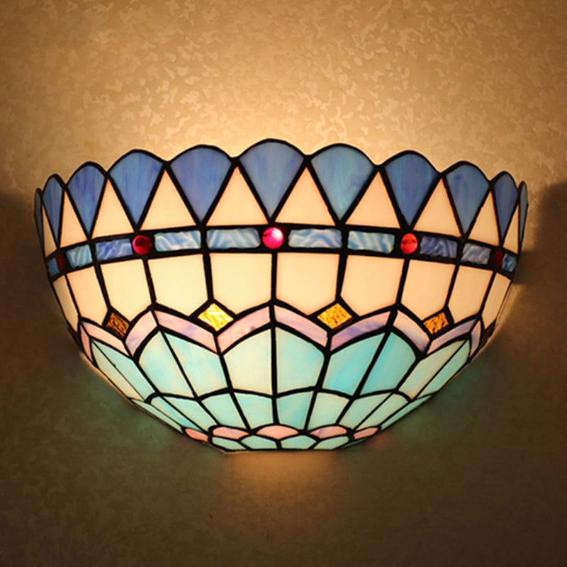 1-Head Flush Wall Sconce Tiffany Style Bowl Shade Stained Glass Wall Light Fixture Clearhalo 'Art deco wall lights' 'Cast Iron' 'Glass' 'Industrial' 'Middle century wall lights' 'Modern' 'Tiffany wall lights' 'Tiffany' 'Traditional wall lights' 'Wall Lamps & Sconces' 'Wall Lights' Lighting' 2029320