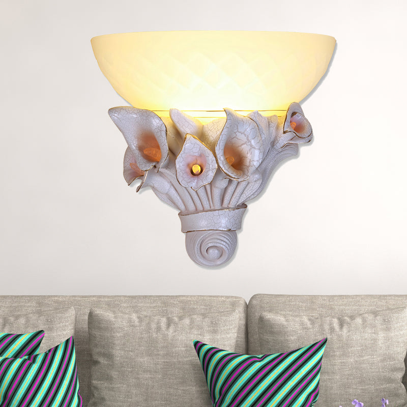 Bowl White Glass Wall Light Fixture Vintage 1 Light Bedside Sconce Light with Yellow/White Flower Design Clearhalo 'Wall Lamps & Sconces' 'Wall Lights' Lighting' 203281