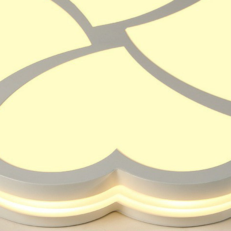 Clover Shaped Bedroom LED Flush Mount Acrylic Modern Flushmount Ceiling Light in White Clearhalo 'Ceiling Lights' 'Close To Ceiling Lights' 'Close to ceiling' 'Flush mount' Lighting' 2046650
