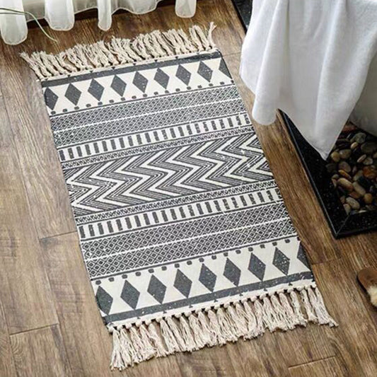 Unique Geometric Rug Multicolor Eclectic Rug Cotton Pet Friendly Carpet with Tassel Knot for Great Room Textured Black 2' x 2'11" Clearhalo 'Area Rug' 'Bohemian' 'Rugs' Rug' 2046816