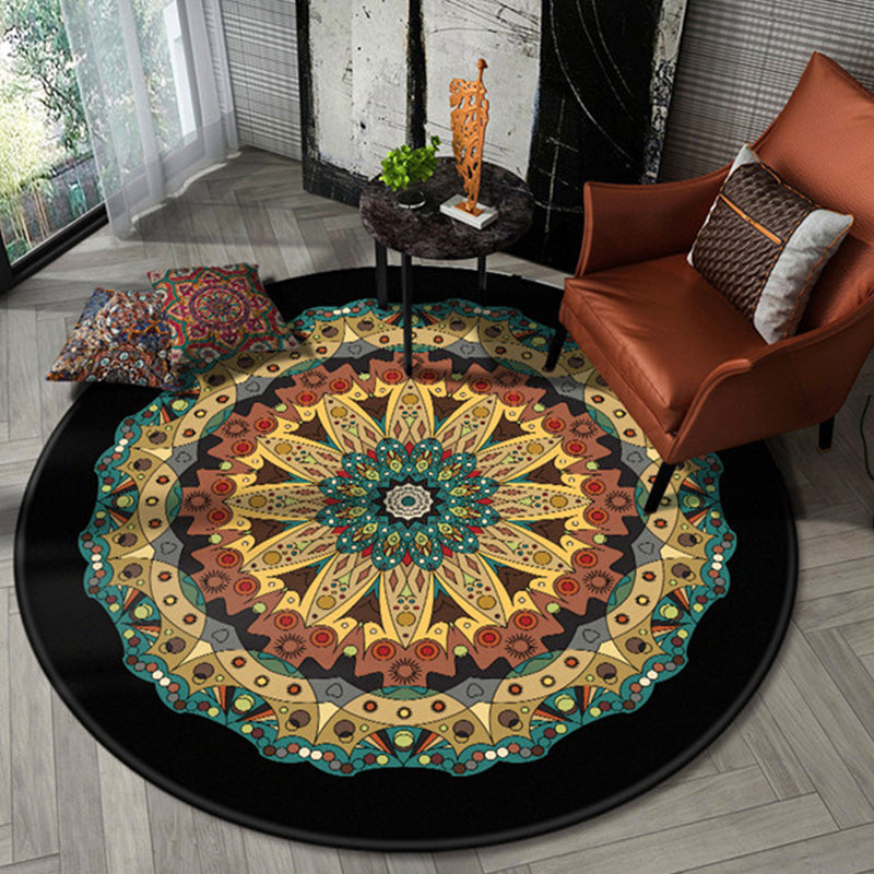 Chic Floral Pattern Area Rug Multicolored Moroccan Carpet Synthetics Washable Anti-Slip Backing Stain Resistant Rug for Front Door Black 3'11" x 3'11" Clearhalo 'Area Rug' 'Moroccan' 'Rugs' Rug' 2058757