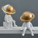 Astronaut LED Table Light Decorative Resin 1-Light Bedside Nightstand Lamp in White Clearhalo 'Lamps' 'Table Lamps' Lighting' 2063855