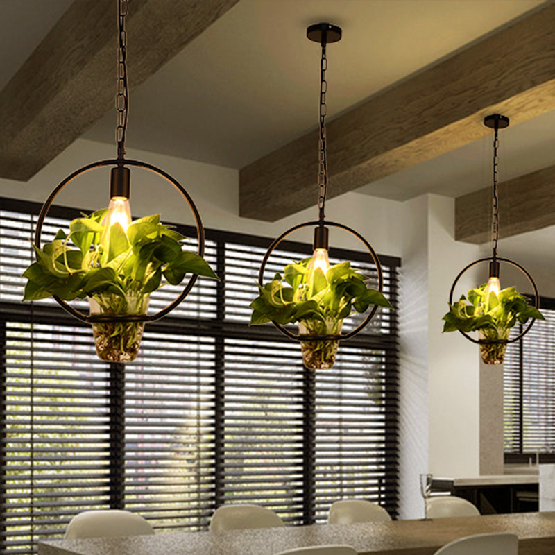 Iron Black Ceiling Light Geometric Shaped 1��Bulb Industrial Hanging Pendant Light with Clear Glass Pot Black C Clearhalo 'Ceiling Lights' 'Industrial Pendants' 'Industrial' 'Middle Century Pendants' 'Pendant Lights' 'Tiffany' Lighting' 2063907_5f309369-40ce-46a4-8a4e-205442e04f0a