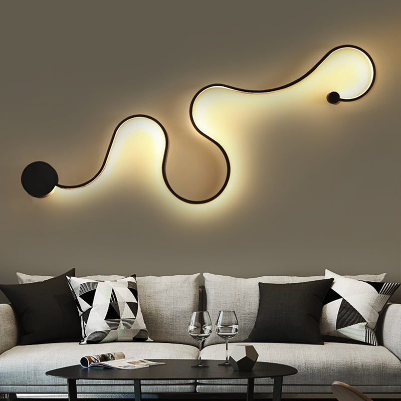 Curved Wall Sconce Light Minimalist Metal Black LED Wall Mount Lighting for Corridor Clearhalo 'Cast Iron' 'Glass' 'Industrial' 'Modern wall lights' 'Modern' 'Tiffany' 'Traditional wall lights' 'Wall Lamps & Sconces' 'Wall Lights' Lighting' 2064386