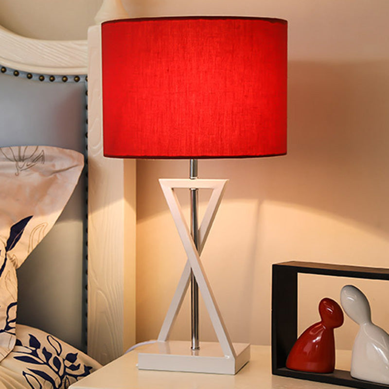Drum Nightstand Lamp Simplicity Fabric Single Bedside Table Light with Hourglass Shaped Base White C Clearhalo 'Lamps' 'Table Lamps' Lighting' 2064450