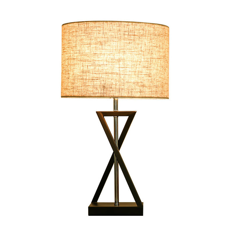 Drum Nightstand Lamp Simplicity Fabric Single Bedside Table Light with Hourglass Shaped Base Clearhalo 'Lamps' 'Table Lamps' Lighting' 2064452