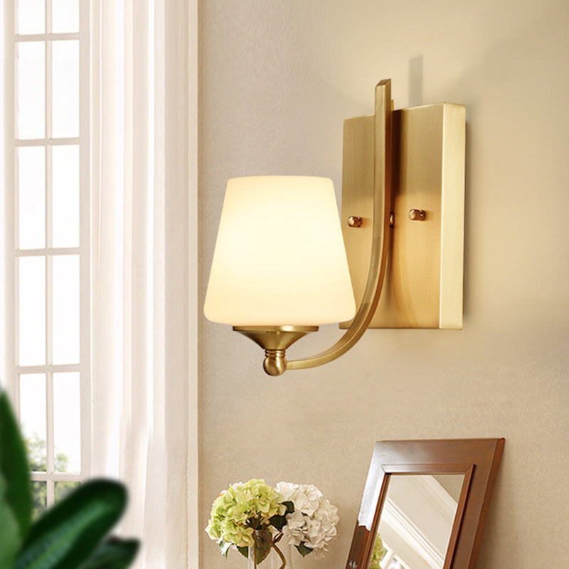 Metallic Candlestick Wall Sconce Minimalist 1 Head Wall Mounted Light in Gold for Entryway Gold B Clearhalo 'Cast Iron' 'Glass' 'Industrial' 'Modern wall lights' 'Modern' 'Tiffany' 'Traditional wall lights' 'Wall Lamps & Sconces' 'Wall Lights' Lighting' 2064537