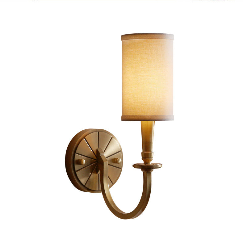 Metallic Candlestick Wall Sconce Minimalist 1 Head Wall Mounted Light in Gold for Entryway Clearhalo 'Cast Iron' 'Glass' 'Industrial' 'Modern wall lights' 'Modern' 'Tiffany' 'Traditional wall lights' 'Wall Lamps & Sconces' 'Wall Lights' Lighting' 2064546