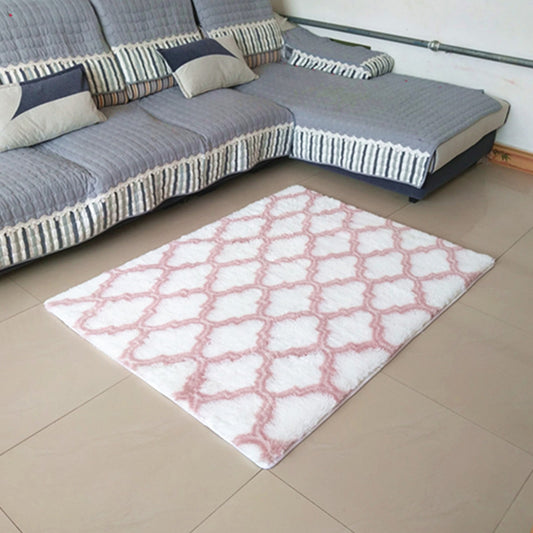 Unique Quatrefoil Patterned Rug Multi Color Modern Carpet Faux Fur Anti-Slip Backing Pet Friendly Machine Washable Rug for Room Nude Pink Clearhalo 'Area Rug' 'Casual' 'Rugs' Rug' 2070908