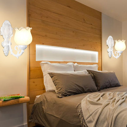 Traditional Flower Wall Mount Light Frost Glass Wall Light Fixture with Ruffle Trim for Corridor 1.0 White Clearhalo 'Wall Lamps & Sconces' 'Wall Lights' Lighting' 2091600