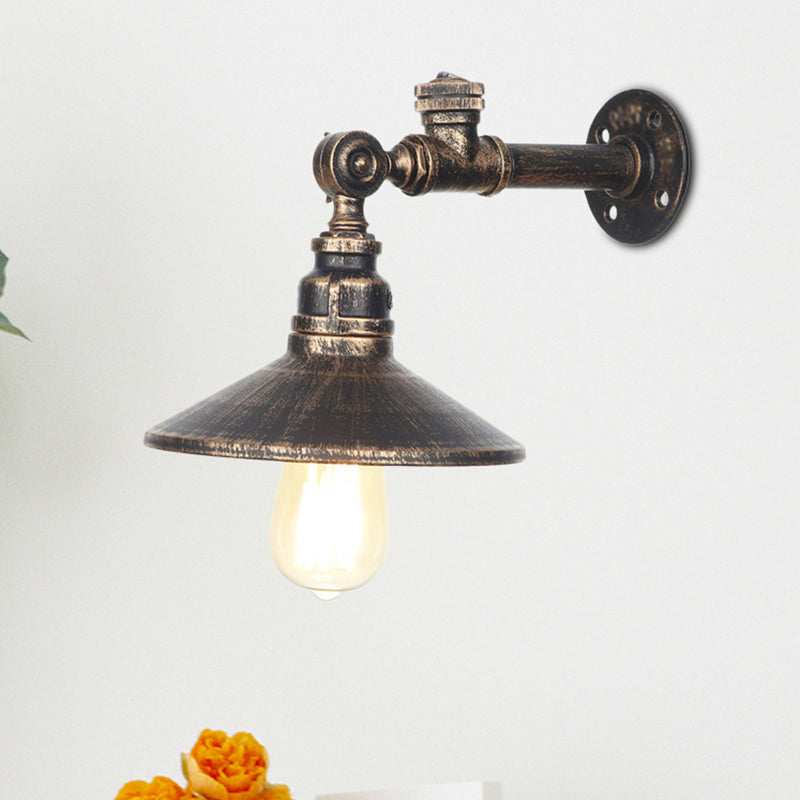 1 Light Wide Flare Wall Lamp Industrial Black/Bronze/Antique Brass Metal Sconce Light Fixture for Bedroom Bronze Clearhalo 'Art deco wall lights' 'Cast Iron' 'Glass' 'Industrial wall lights' 'Industrial' 'Middle century wall lights' 'Modern' 'Rustic wall lights' 'Tiffany' 'Traditional wall lights' 'Wall Lamps & Sconces' 'Wall Lights' Lighting' 209430