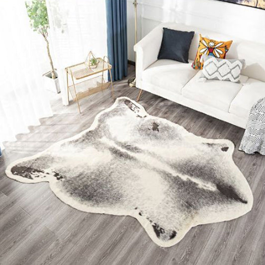 White and Grey Minimalist Rug Synthetics Faux Badger Skin Carpet Washable Pet Friendly Non-Slip Backing Rug for Living Room White-Gray Clearhalo 'Area Rug' 'Casual' 'Rugs' Rug' 2106600