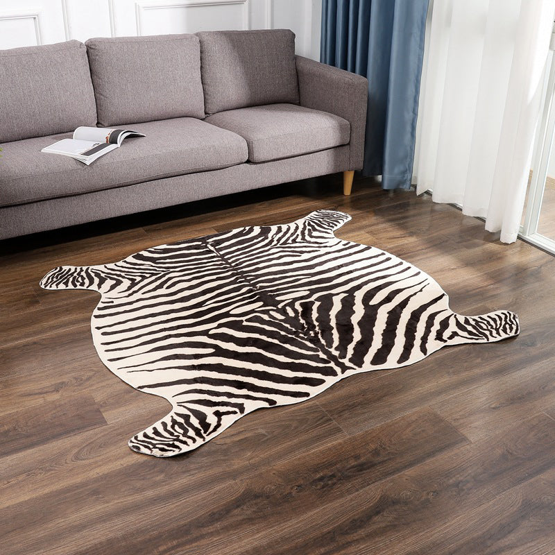 Irregular Shape Zebra Printed Rug Black Modernist Rug Polyester Washable Anti-Slip Backing Pet Friendly Carpet for Room Clearhalo 'Area Rug' 'Casual' 'Rugs' Rug' 2106634