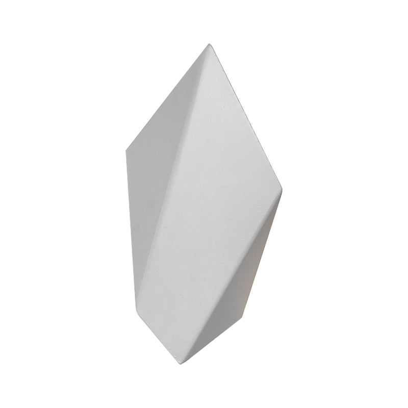 Metal Geometric Wall Mounted Light Postmodern 1 Light Black/Grey/White Sconce Light Fixture Clearhalo 'Cast Iron' 'Glass' 'Industrial' 'Modern wall lights' 'Modern' 'Tiffany' 'Traditional wall lights' 'Wall Lamps & Sconces' 'Wall Lights' Lighting' 211037