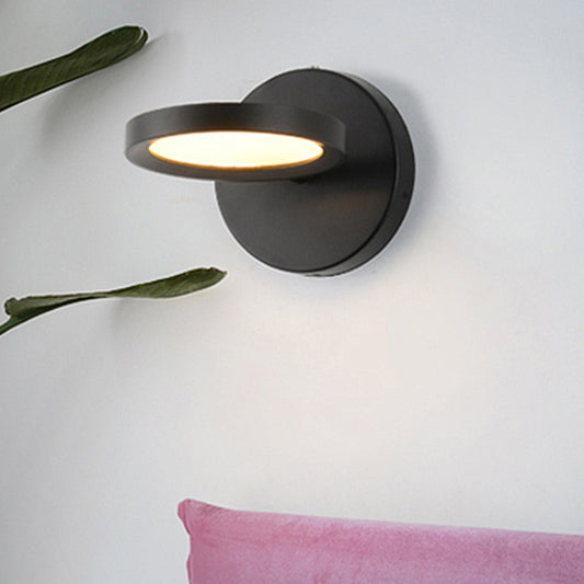 Modernist LED Wall Sconce Light with Metal Shade Black/Gold Round Wall Mounted Light Black Clearhalo 'Cast Iron' 'Glass' 'Industrial' 'Modern wall lights' 'Modern' 'Tiffany' 'Traditional wall lights' 'Wall Lamps & Sconces' 'Wall Lights' Lighting' 211513