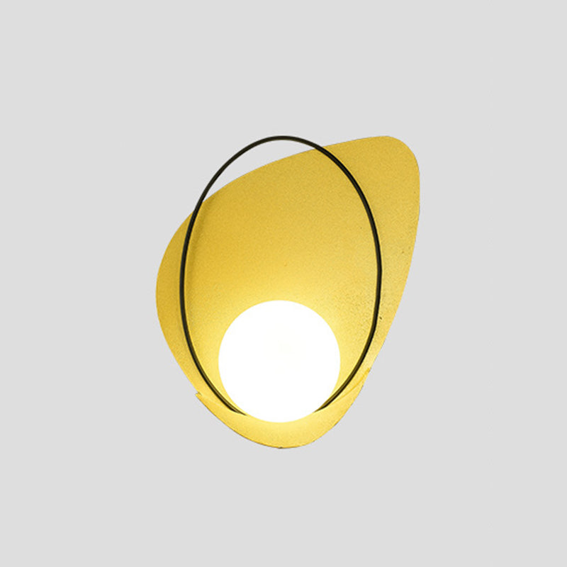 Metallic Petal Shaped Flush Wall Sconce Postmodern Single Living Room Wall Light Fixture Gold Right Clearhalo 'Cast Iron' 'Glass' 'Industrial' 'Modern wall lights' 'Modern' 'Tiffany' 'Traditional wall lights' 'Wall Lamps & Sconces' 'Wall Lights' Lighting' 2121433