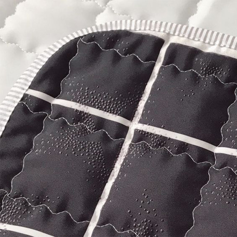 Multi-Colored Animal Patterned Rug Polyester Kids Rug Machine Washable Anti-Slip Backing Stain Resistant Carpet for Childrens Room Clearhalo 'Area Rug' 'Rug' 2122990