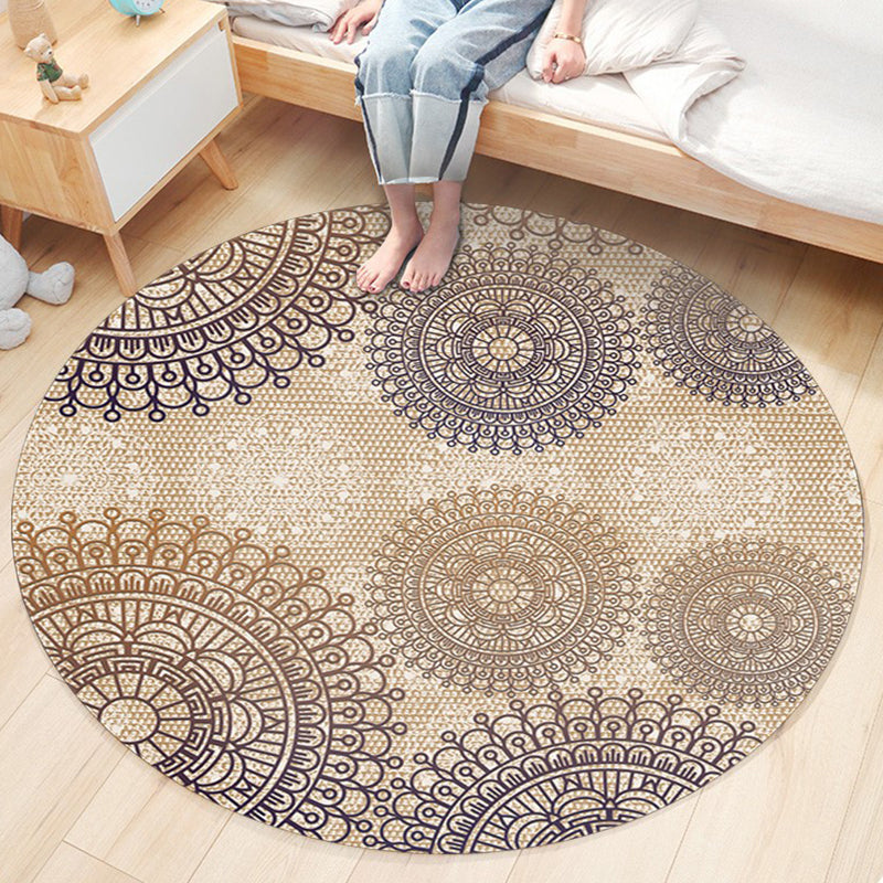 Nostalgic Traditional Rug Multi-Colored Floral Printed Carpet Anti-Slip Backing Pet Friendly Machine Washable Rug for Bedroom Light Brown Clearhalo 'Area Rug' 'Bohemian' 'Rugs' Rug' 2141148
