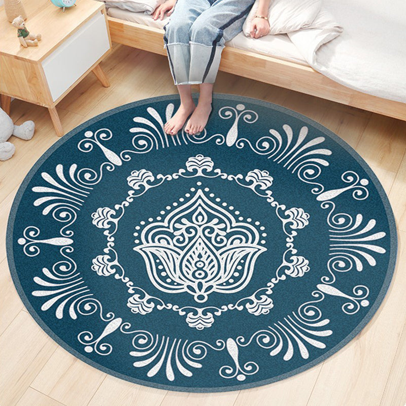 Nostalgic Traditional Rug Multi-Colored Floral Printed Carpet Anti-Slip Backing Pet Friendly Machine Washable Rug for Bedroom Ocean Blue Clearhalo 'Area Rug' 'Bohemian' 'Rugs' Rug' 2141157