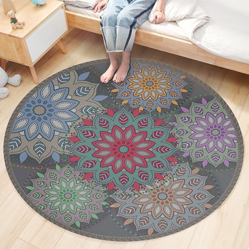 Nostalgic Traditional Rug Multi-Colored Floral Printed Carpet Anti-Slip Backing Pet Friendly Machine Washable Rug for Bedroom Red-Purple Clearhalo 'Area Rug' 'Bohemian' 'Rugs' Rug' 2141158