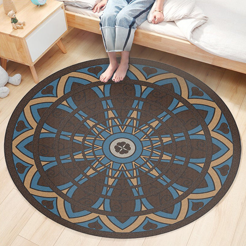 Classic Flower Patterned Rug Multicolor Bohemian Rug Polypropylene Washable Stain Resistant Non-Slip Backing Rug for Home Dark Brown Clearhalo 'Area Rug' 'Bohemian' 'Rugs' Rug' 2141168