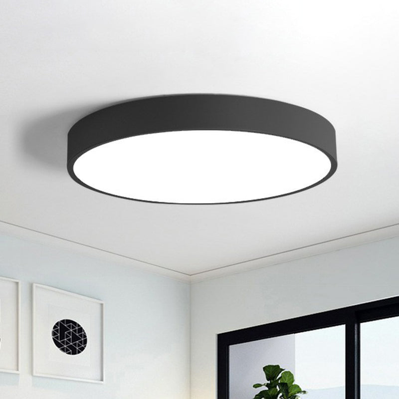 Extra-Thin Round LED Flush Mount Lighting Nordic Style Metallic Bedroom Flush Mount Ceiling Light Black Clearhalo 'Ceiling Lights' 'Close To Ceiling Lights' 'Close to ceiling' 'Flush mount' Lighting' 2162194