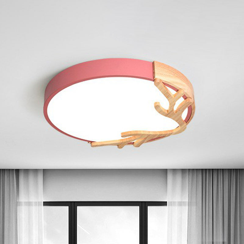 Metal Ultrathin Circle Flush Ceiling Light Simplicity LED Flush Mount Lighting Fixture with Wooden Antler Decor Pink Clearhalo 'Ceiling Lights' 'Close To Ceiling Lights' 'Close to ceiling' 'Flush mount' Lighting' 2162277