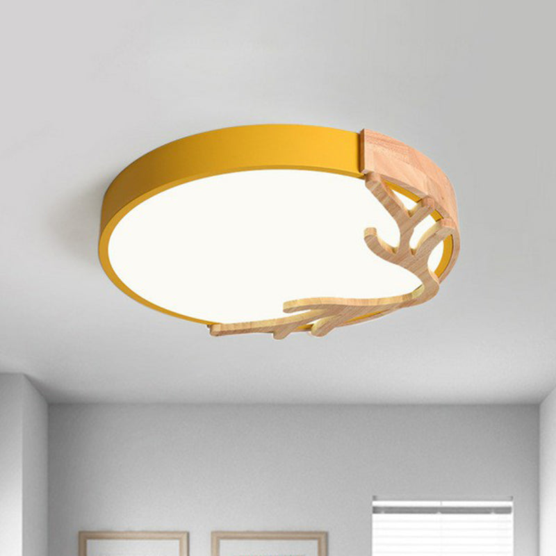Metal Ultrathin Circle Flush Ceiling Light Simplicity LED Flush Mount Lighting Fixture with Wooden Antler Decor Yellow Clearhalo 'Ceiling Lights' 'Close To Ceiling Lights' 'Close to ceiling' 'Flush mount' Lighting' 2162279