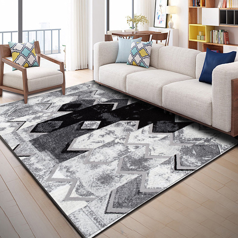 Trendy Multi-Color Nordic Rug Polypropylene Abstract Drawing Carpet Non-Slip Stain Resistant Machine Washable Rug for Living Room Dark Gray-Black Clearhalo 'Area Rug' 'Modern' 'Rugs' Rug' 2171921