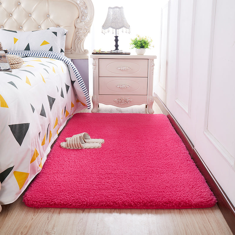 Multi Colored Plain Rug Artificial Wool Minimalist Rug Anti-Slip Backing Pet Friendly Machine Washable Carpet for Home Rose Red Clearhalo 'Area Rug' 'Casual' 'Rugs' Rug' 2172197